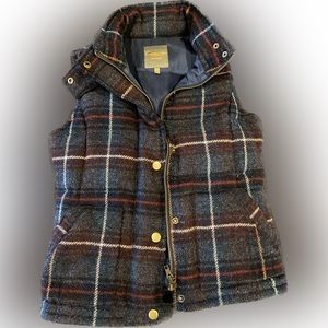 Vintage Wool & Down puffer vest, plaid blue. XS. Wearmaster field garment.